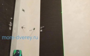 Установили скрытые двери в очередной квартире